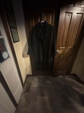 Stephanie Mathews Womens. Long Black Wool Blend Coat. Medium. Size 6-8